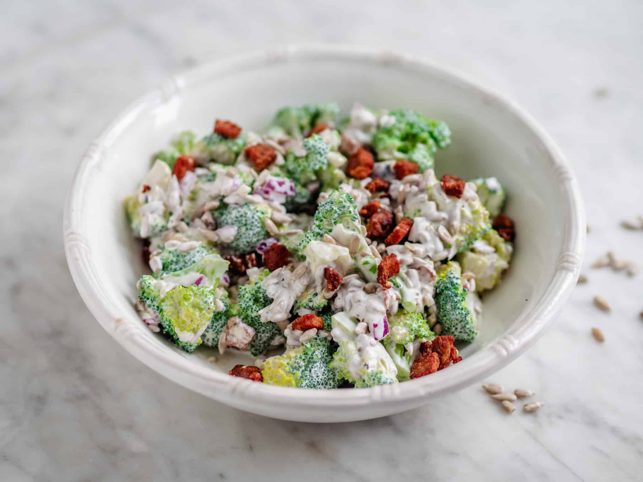 broccolisalat-opskrift