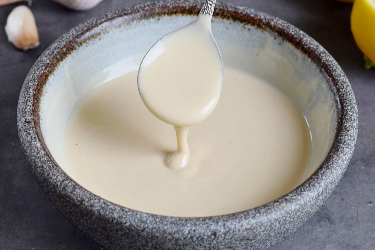 tahindressing-opskrift